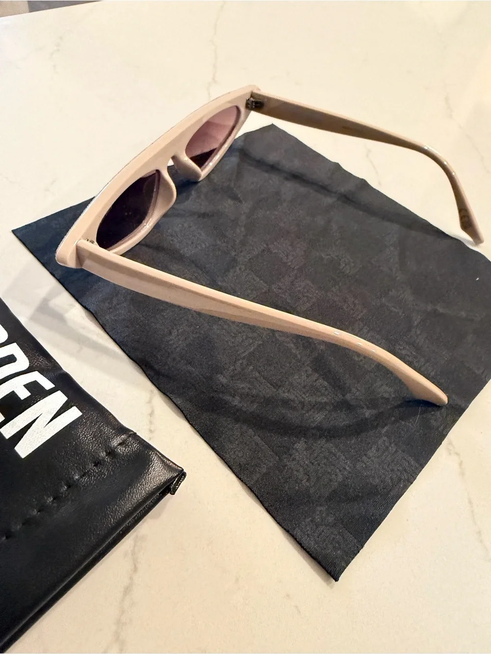 Steve Madden Silver Glitter Cat-Eye Sunglasses with Brown Lenses